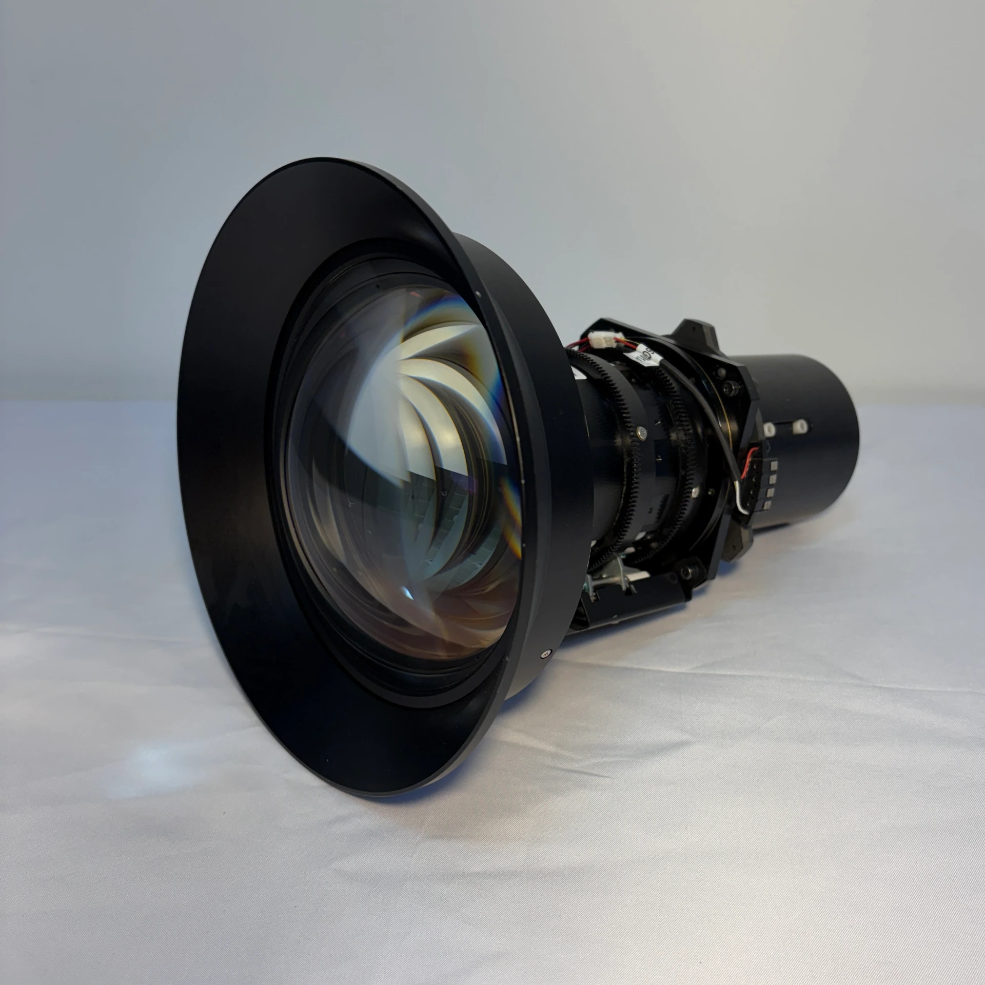 Christie 140-114107-01 Short Zoom Lens 0.84-1.02:1 H/HS/JS Series Tested