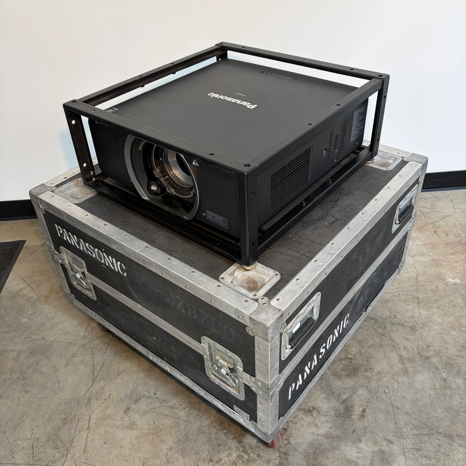 Panasonic PT-DZ8700 Projector with Case and Frame