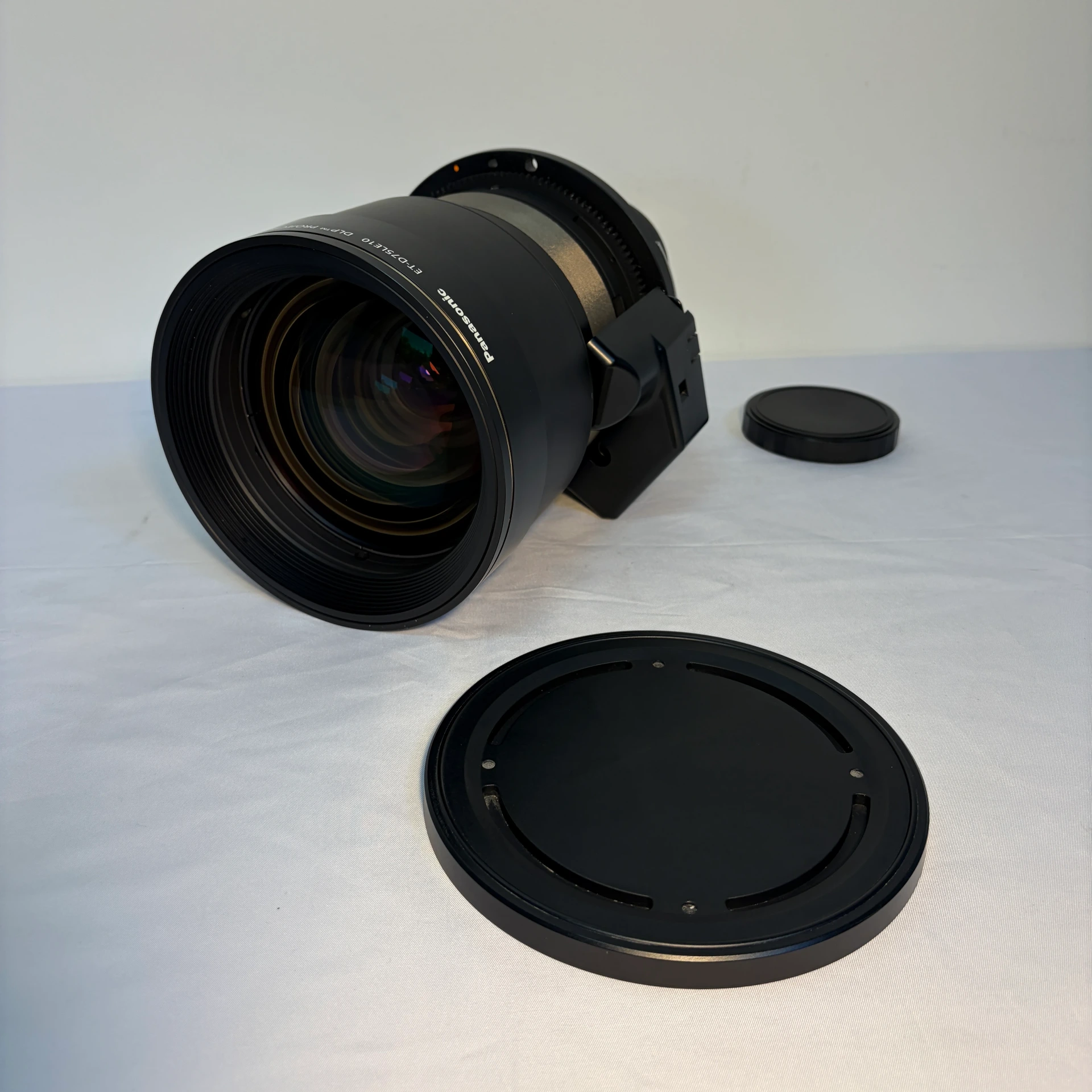 Panasonic ET-D75LE10 Projector Lens (In OEM Carton) Tested, Excellent Condition