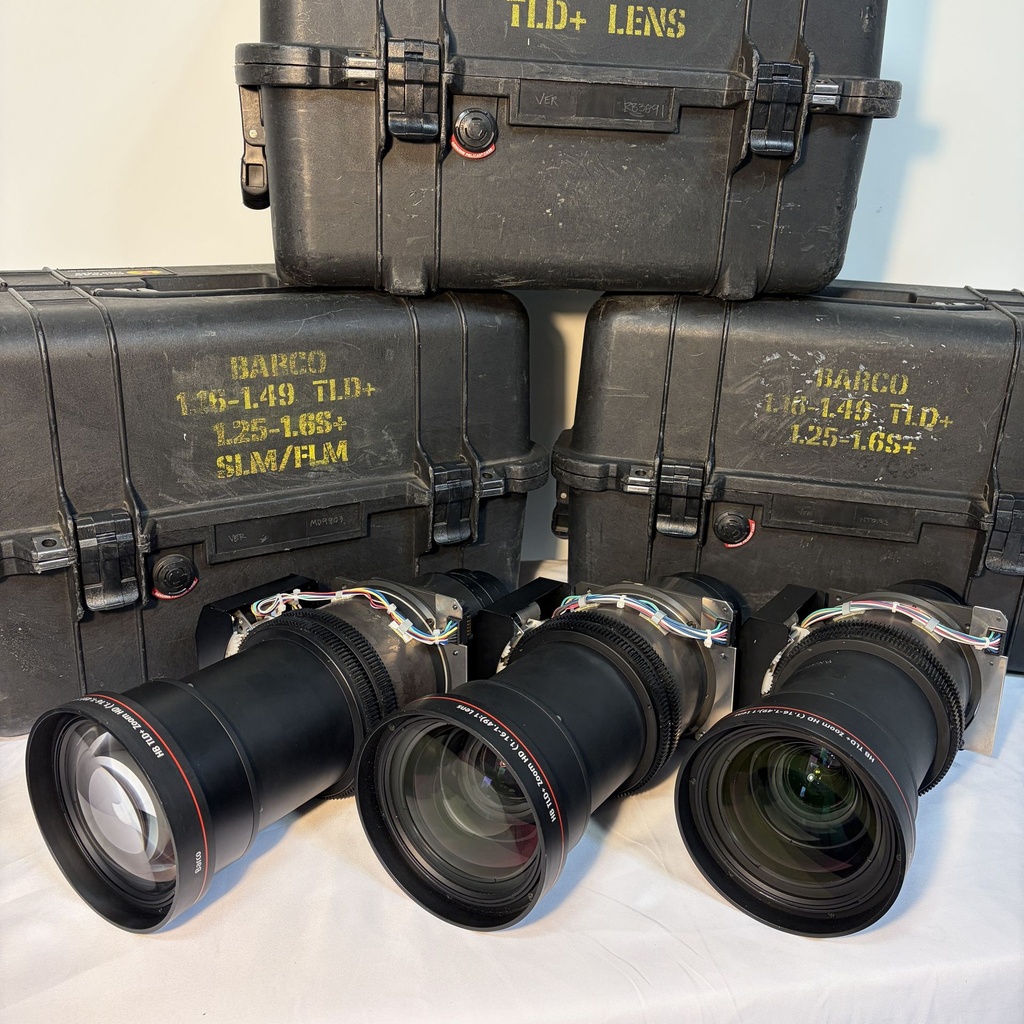 [B001] Barco R9862005 TLD+ 1.16–1.49:1 HD / 1.25–1.60:1 4K Projector Lens — Tested Clean