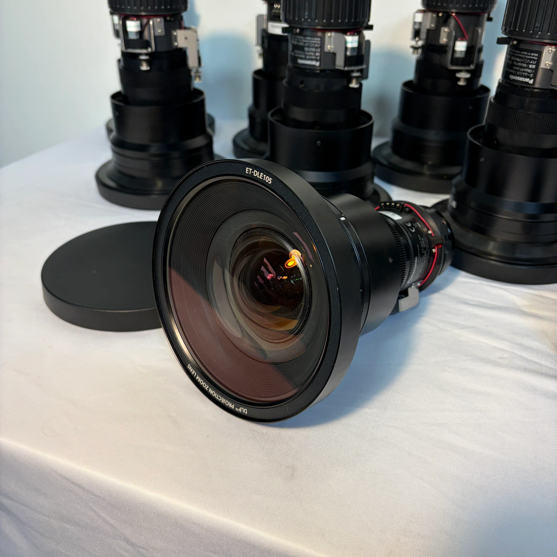 [B025] Panasonic ET-DLE105 Short Throw Projector Lens [1.0 - 1.3 : 1] WUXGA Mint Clean