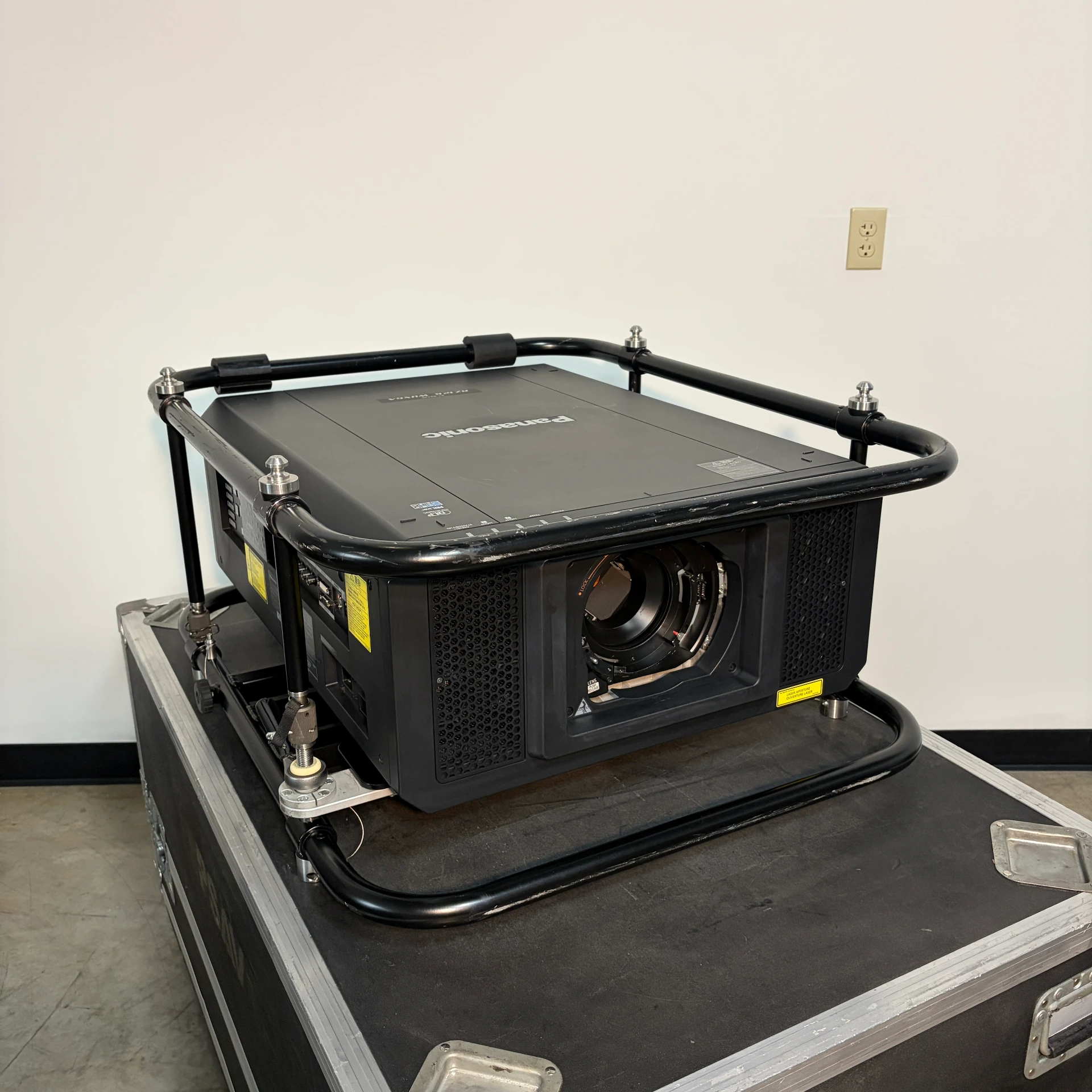 [V367] Panasonic PT-RZ12K 12K Lumen WUXGA Laser Projector with OEM Frame and Case